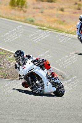 media/Apr-13-2025-TrackXperience (Sun) [[fb1ef998a6]]/Level 2 (Intermediate)/Turns 4 and 6 (Session 4)/